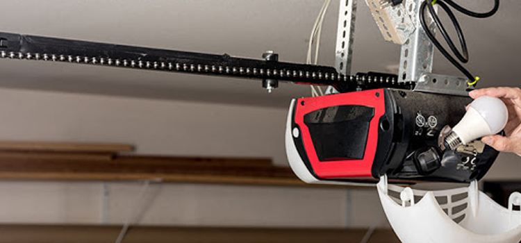 automatic garage door opener repair in Willowbrook