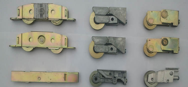 patio sliding door wheel replacement Willowbrook